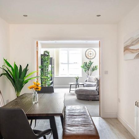 Beautiful 2 Bed Apartment Just Steps To The Beach Weymouth Esterno foto