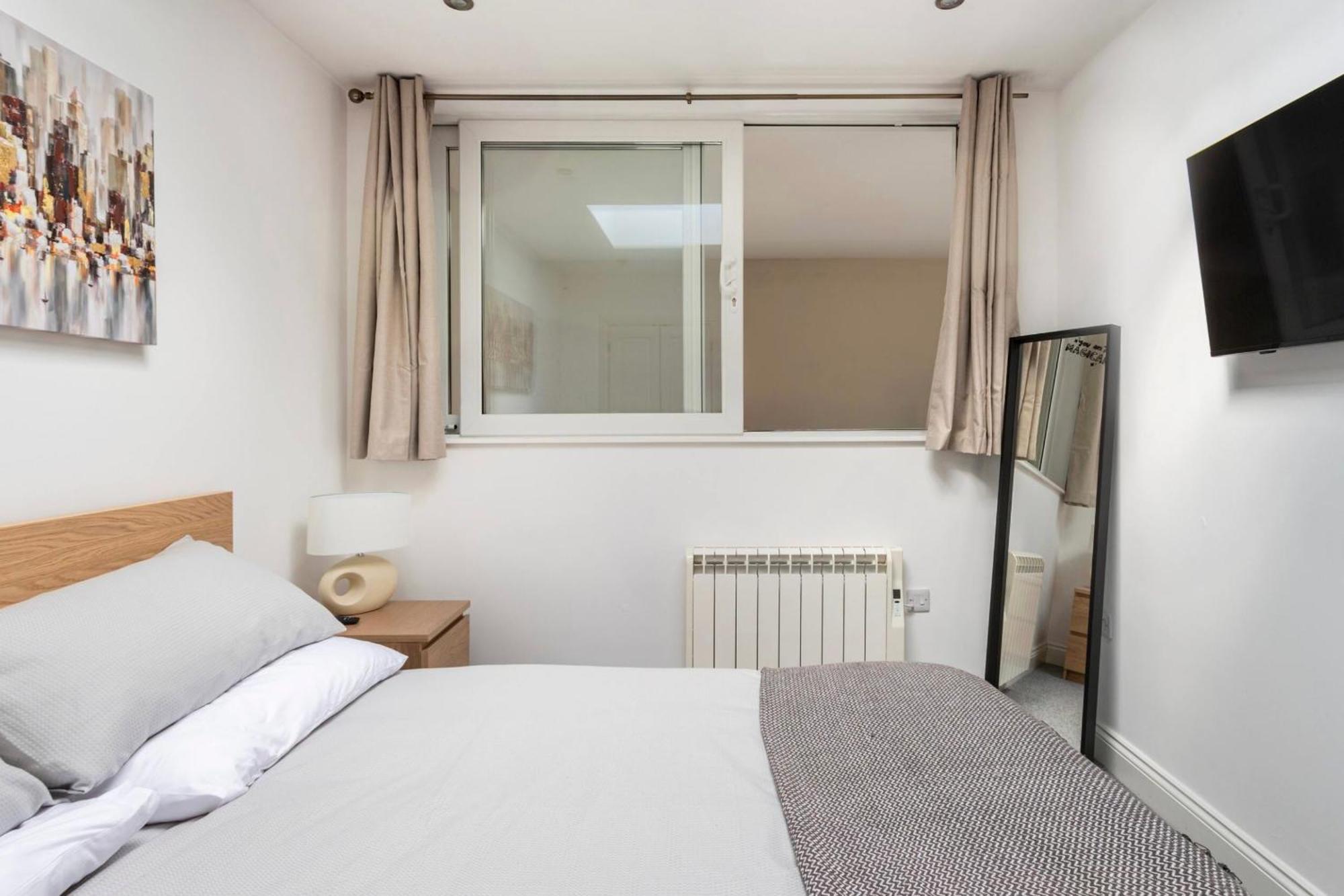 Beautiful 2 Bed Apartment Just Steps To The Beach Weymouth Esterno foto